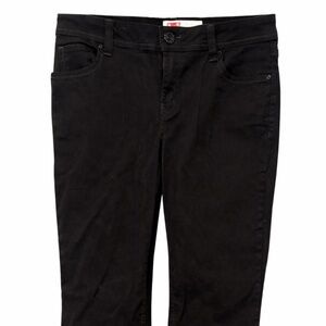 black bootcut low waistedjeans 🖤